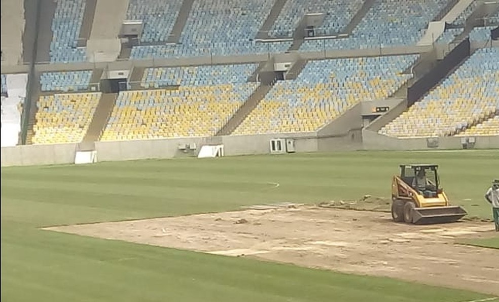 Reforma gramado Maracan&atilde; come&ccedil;ou nesta sexta-feira (Foto: Reprodu&ccedil;&atilde;o)