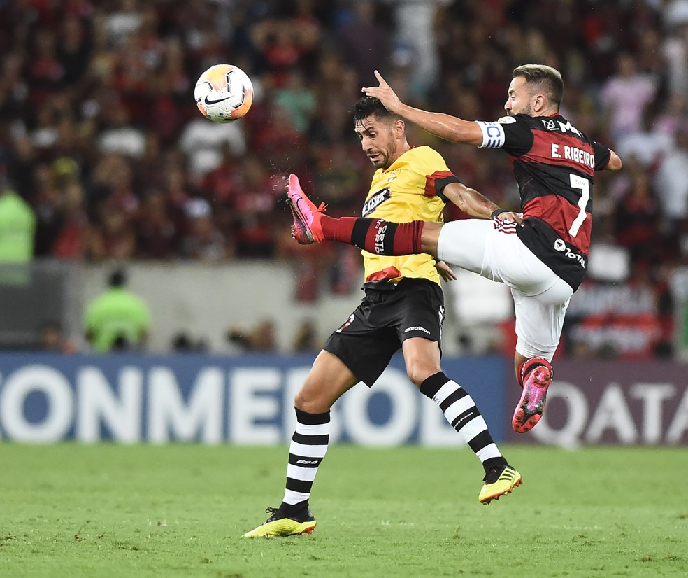 Everton Ribeiro Flamengo Barcelona Guayaquil — Foto: André Durão