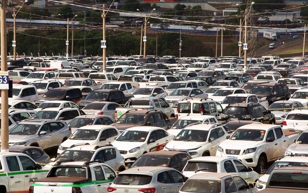 Estacionamento da Agrishow 2022 em Ribeirão Preto, SP, fica lotado no primeiro dia de feira — Foto: Érico Andrade/g1