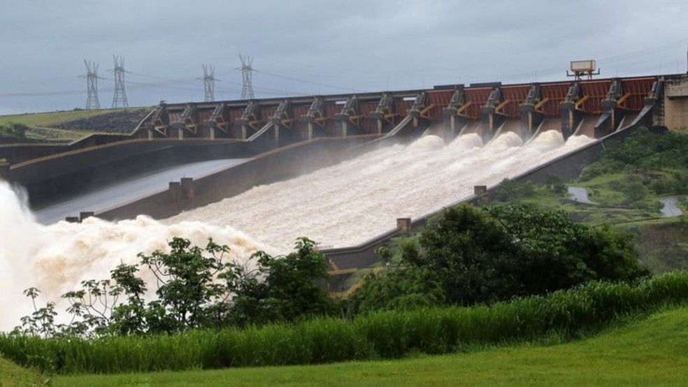 Hidrelétricas do Sudeste respondem por cerca de 70% da energia produzida no país — Foto: Getty Images via BBC