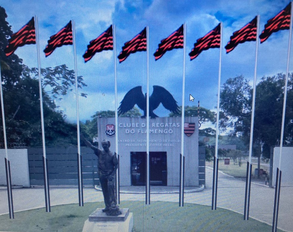 Um pavilhão de bandeiras será colocado em frente ao portão principal do CT do Flamengo; confira montagem — Foto: Reprodução