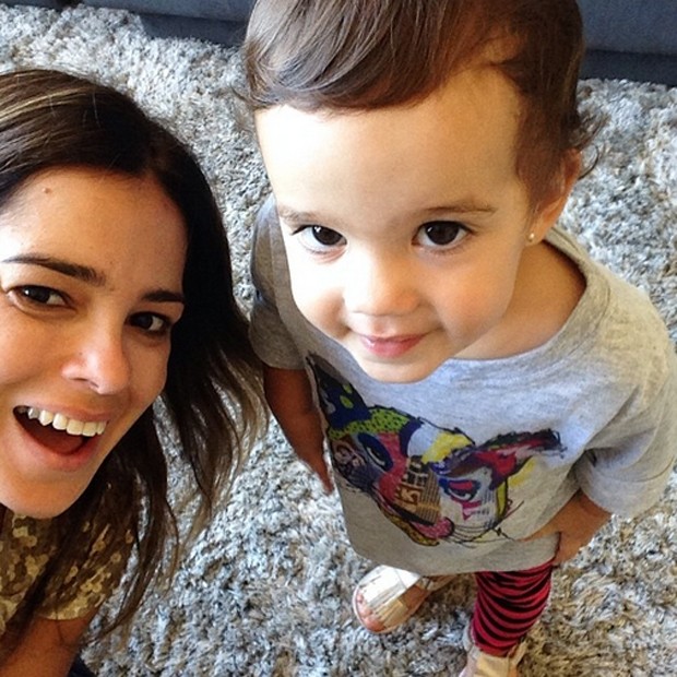 Vera Viel com a filha caçula Helena, 1 ano (Foto: Reprodução / Instagram)