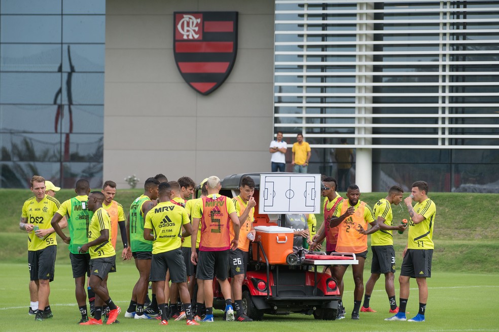 Flamengo faz trabalho no Ninho do Urubu — Foto: Alexandre Vidal