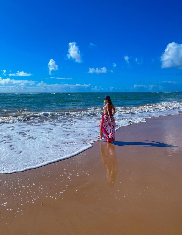 Marília Mendonça curte mar em viagem (Foto: Reprodução/Instagram)