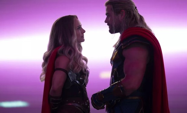 Thor: Amor e Trovão lidera bilheterias e tem a 3ª melhor estreia