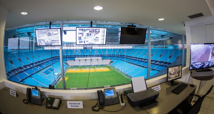 Após punição, Grêmio quer câmeras especiais para identificação na Arena