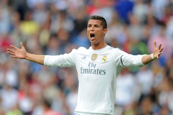 Cristiano Ronaldo em uma partida recente do Real Madrid (Foto: Getty Images)