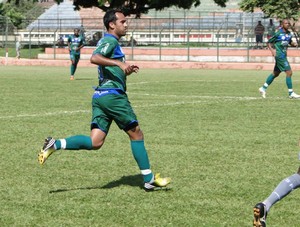 Roger Guerreiro, meia do Comercial (Foto: Gabriel Lopes / Comercial FC)