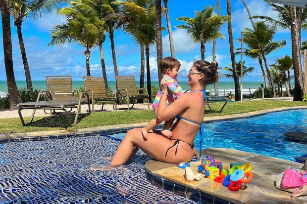 Grávida, Virginia Fonseca posa com Maria Alice na beira da piscina: 'Minhas  duas Marias' - GQ | Celebridades