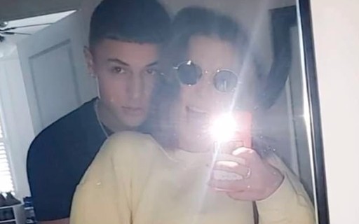 Actualmente Millie Bobby Brown Novio 2020 - Millie Bobby Brown Aos 15 Confirma Namoro Com Filho De Craque Do Rugby De 17 Monet Celebridades