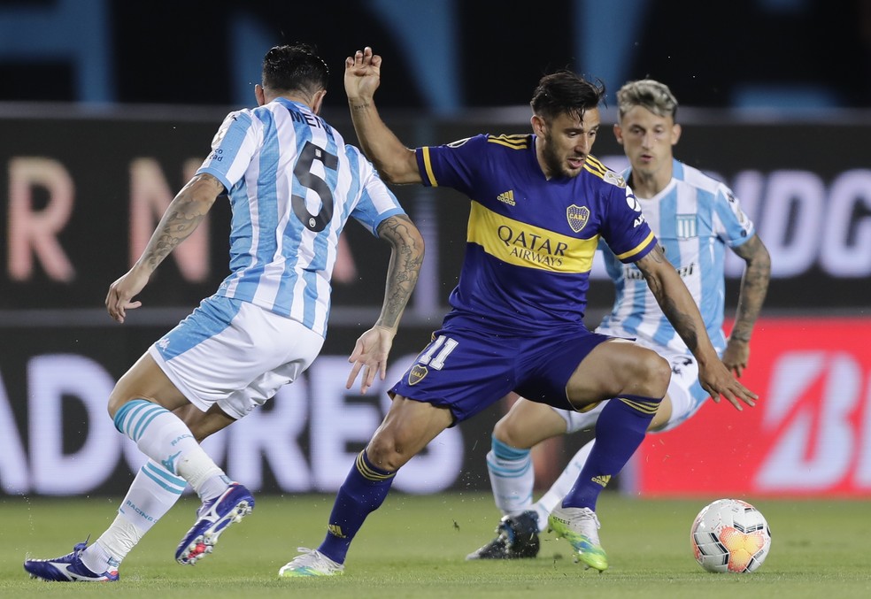 Na pr�xima semana, Boca Juniors e Racing definem o �ltimo semifinalista. � Foto: REUTERS/Juan Ignacio Roncoroni