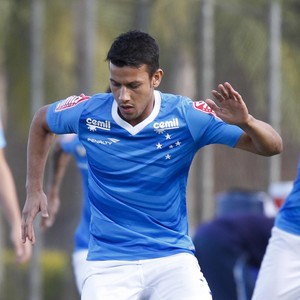 Trabalho e atenção: Henrique dá a receita para Cruzeiro manter boa fase