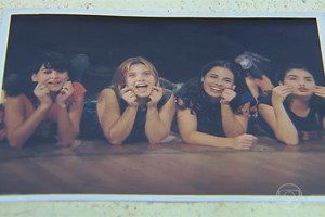 No início da carreira, Carolina e Maria atuaram em 'Confissões de Adolescente' (Foto: Divulgação/TV Globo)