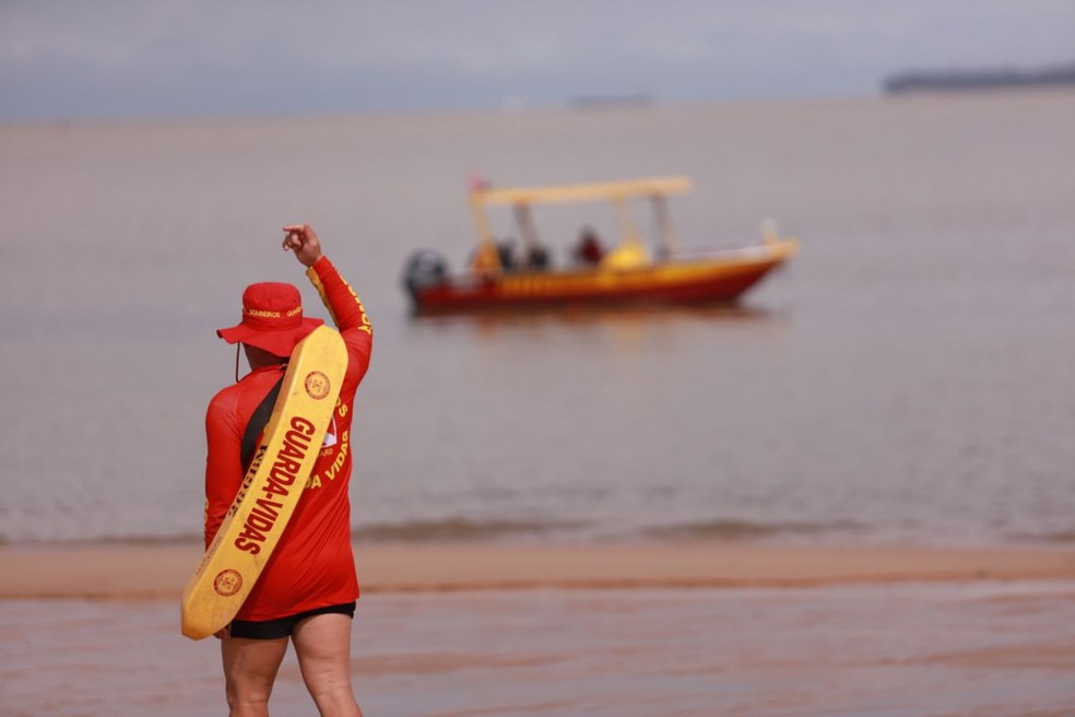 H&aacute; vaga para Salva-vidas em Ilh&eacute;us &mdash; Foto: Pedro Guerreiro/Ag&ecirc;ncia Par&aacute; 