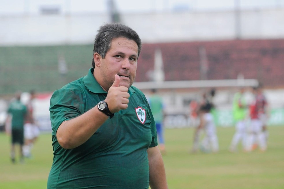 Fernando Marchiori treinou a Portuguesa  — Foto: Dorival Rosa/Portuguesa