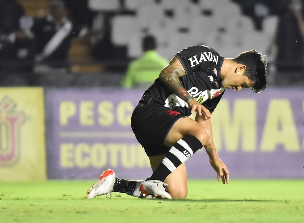 Cano ainda n�o respondeu proposta, e negocia��o esfriou � Foto: Andr� Dur�o