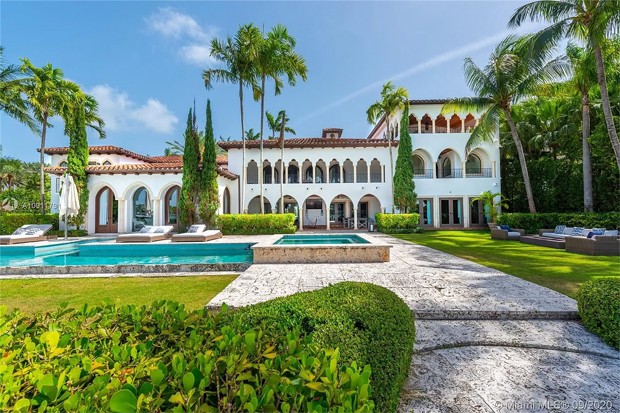 Cher coloca mansão à venda por R$ 115,5 milhões em Miami (Foto: Reprodução / Zillow)
