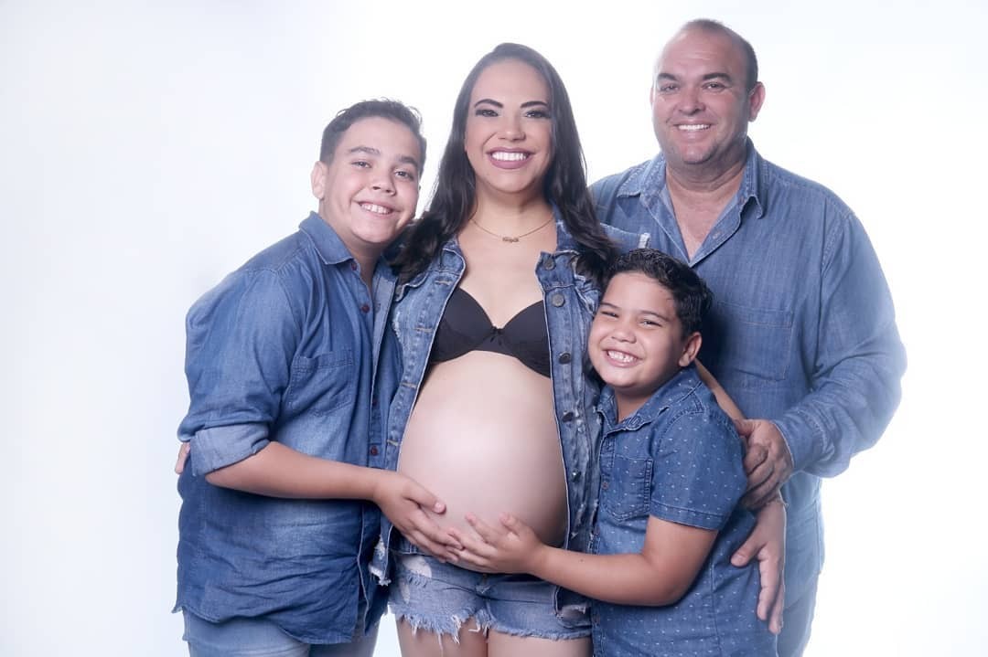 Paulo Sérgio com mulher e filhos (Foto: Reprodução/Instagram)