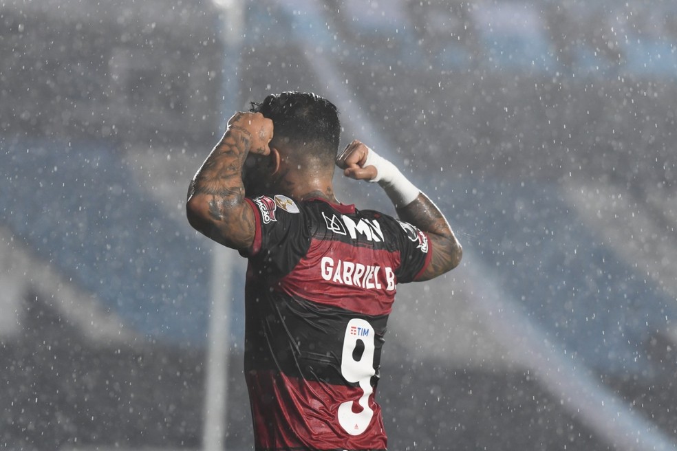 Gabigol comemora gol pelo Flamengo contra o Racing — Foto: Staff images /CONMEBOL