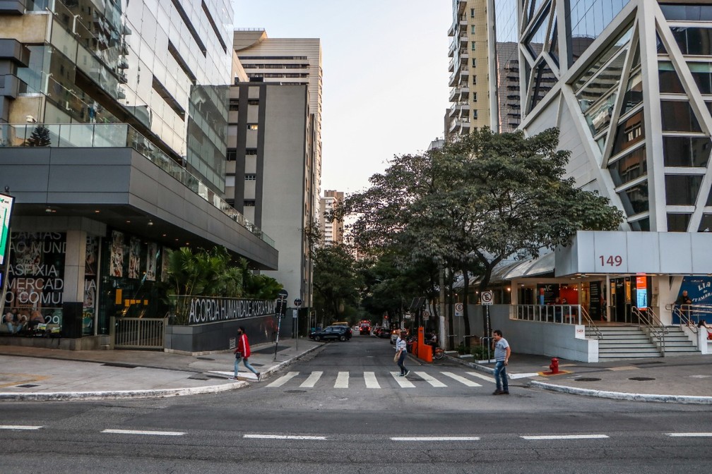 Rua Leôncio de Carvalho, entre o Sesc Avenida Paulista e o Itaú Cultural, nesta terça-feira (24), na Zona Sul de São Paulo — Foto: Carol Balza/Divulgação/Sesc Av Paulista