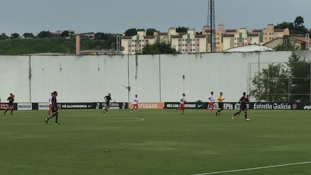 Kazim perde gols, e Corinthians tem novo empate em jogo-treino contra RB Brasil