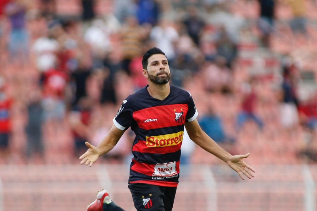 Reforço pontual! Gerson Magrão vira peça-chave do Ituano na reta final da Série C | ituano | ge