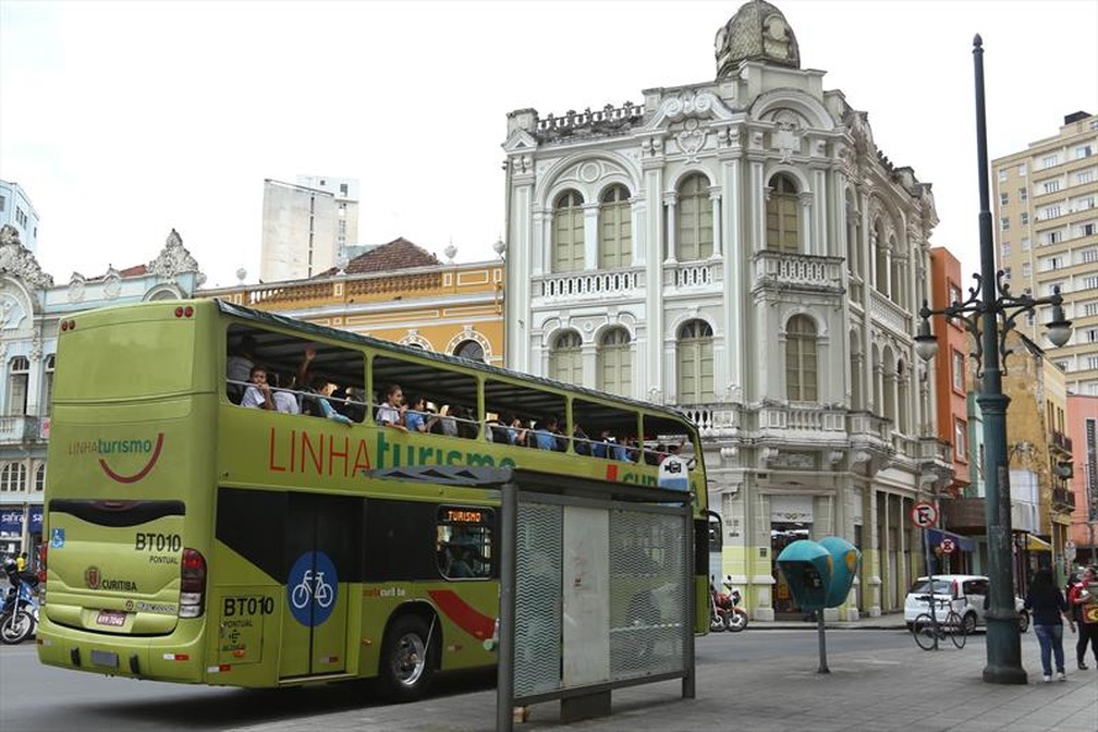 Para turistas, a tarifa do ônibus especial continua custando R$ 50 — Foto: Luiz Costa/SMCS