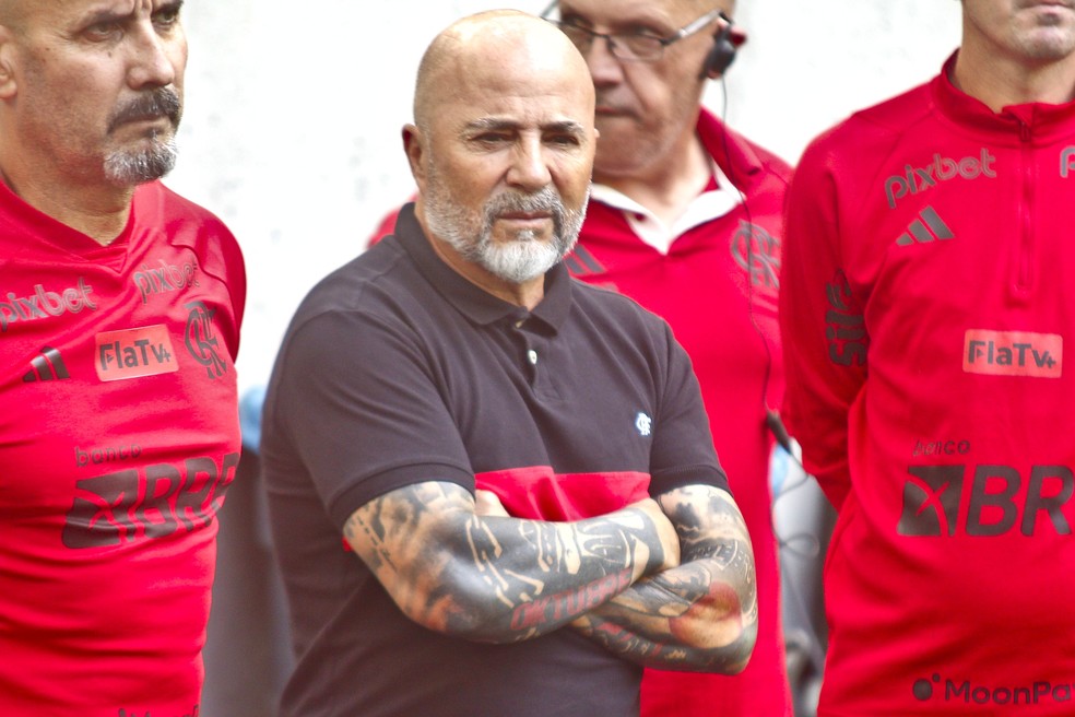 Sampaoli em Athletico-PR x Flamengo &mdash; Foto: Gabriel Machado / AGIF