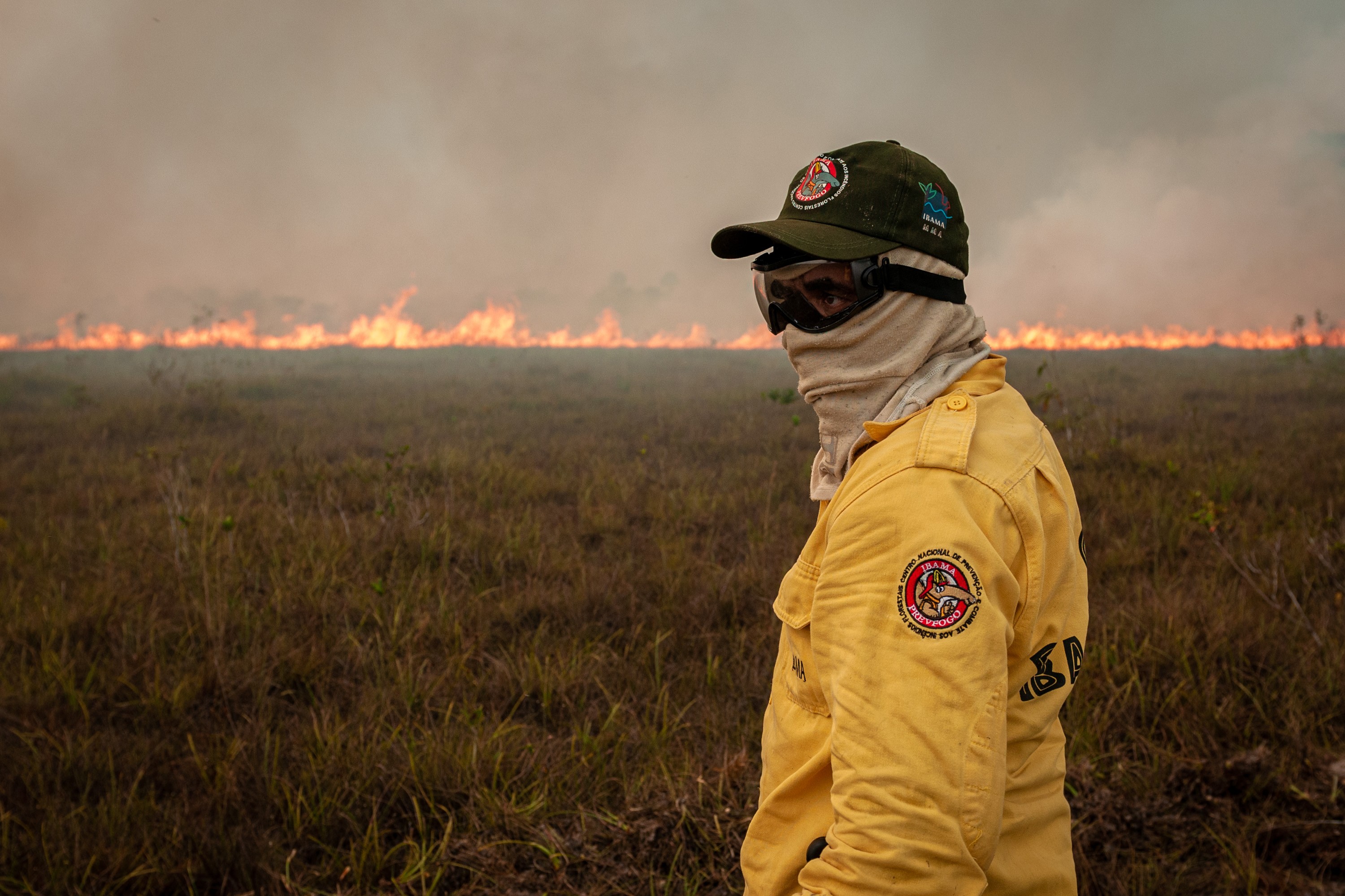 Brigadistas do Prevfogo/Ibama participam de operação conjunta para combater incêndios na Amazônia (Foto: Wikimedia Commons /  Vinícius Mendonça - Ibama)