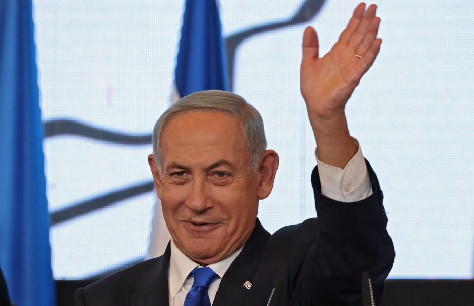 Netanyahu está prestes a voltar ao poder um ano e quatro meses depois de ser afastado