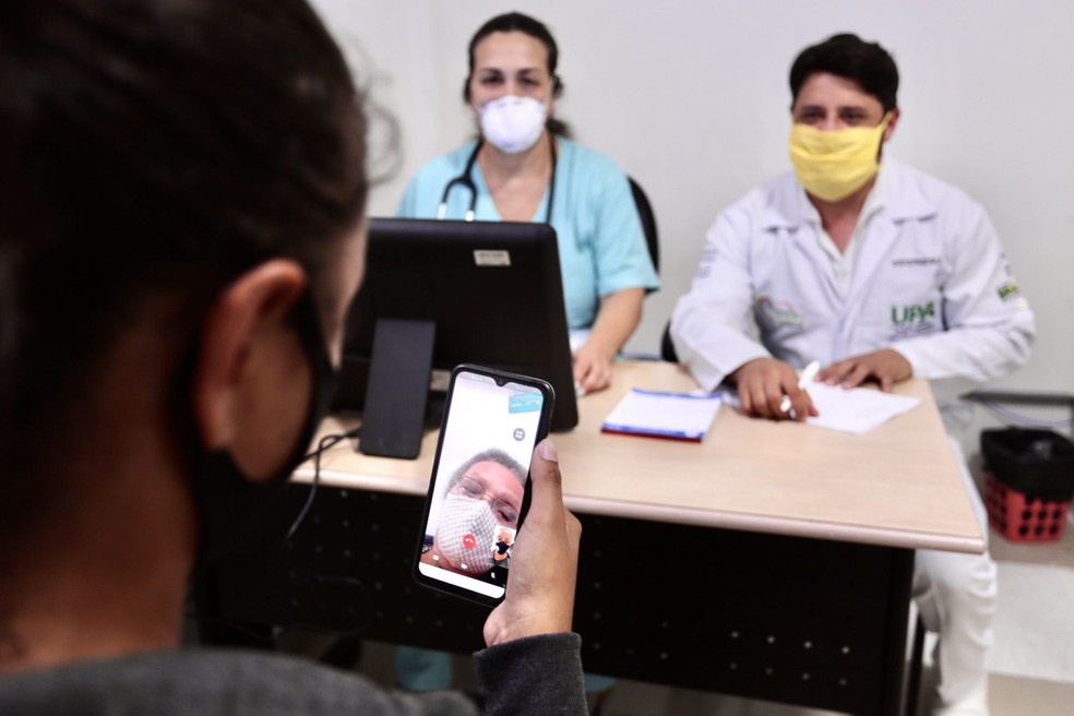Celular e internet s&atilde;o disponibilizados na UPA de Guaruj&aacute; (SP) &mdash; Foto: Divulga&ccedil;&atilde;o/ Prefeitura de Guaruj&aacute;