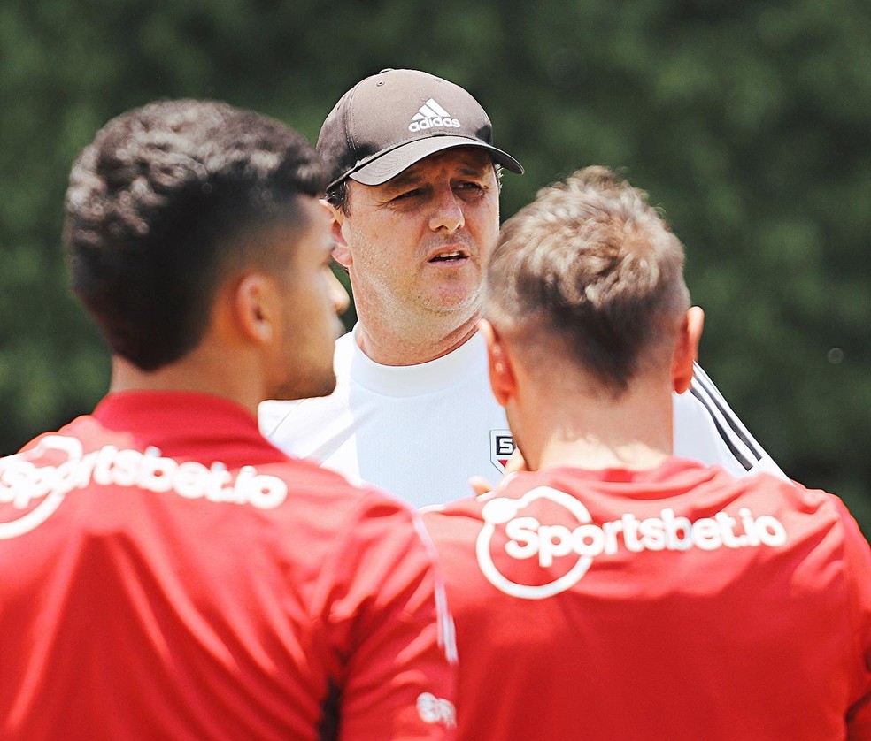 São Paulo encara obstáculo na briga por Libertadores