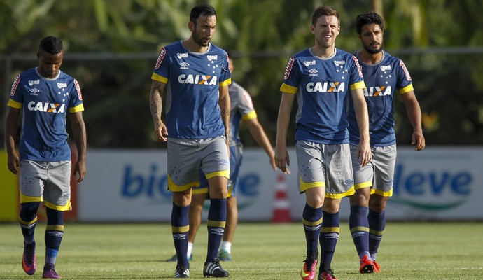 Cruzeiro minimiza vantagem de fechar fase em 1º: Não tem importância