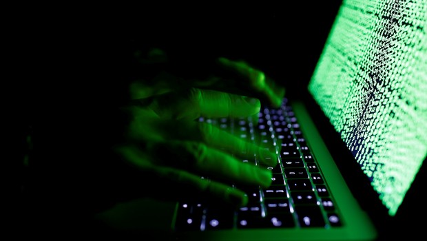 ciberataque - hacker - ataque - cibersegurança - computador - vírus - hackers (Foto: Kacper Pempel/Reuters)