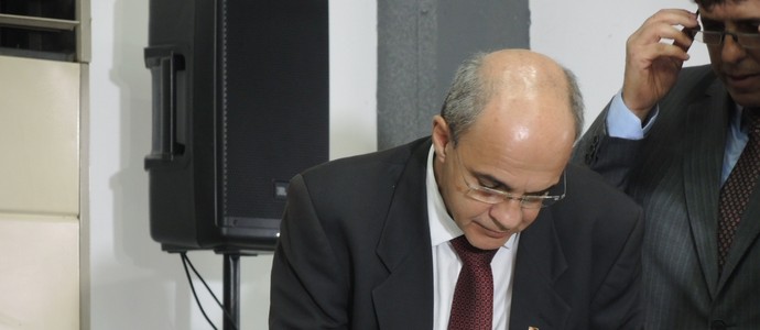 Jornalista inglês critica falta de projeto da Copa Sul-Minas-Rio
