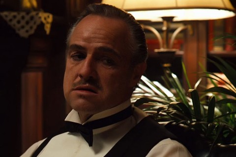 O bigode de Don Vito Andolini Corleone foi imortalizado no cinema com Marlon Brando em O Poderoso Chefão