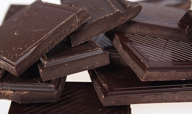 Chocolate ajuda no fluxo sanguíneo e na oxigenação do cérebro, além de regular os níveis de colesterol (Foto: Reprodução)