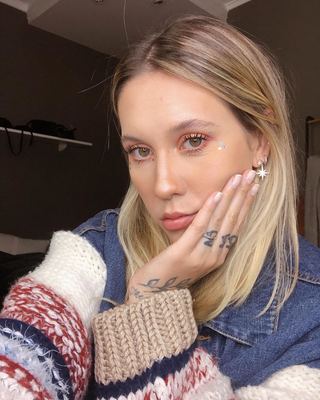 Undone Blonde E O Tom Ideal Para Quem Quer Ficar Loira Sem Fazer Muito Esforco Revista Glamour Cabelo
