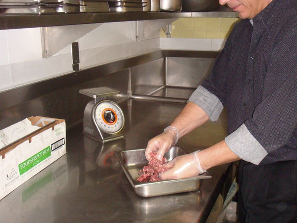SineBahia tem vagas para cozinheiros em Senhor do Bonfim e Juazeiro (Foto: Barcroft/Getty Images)