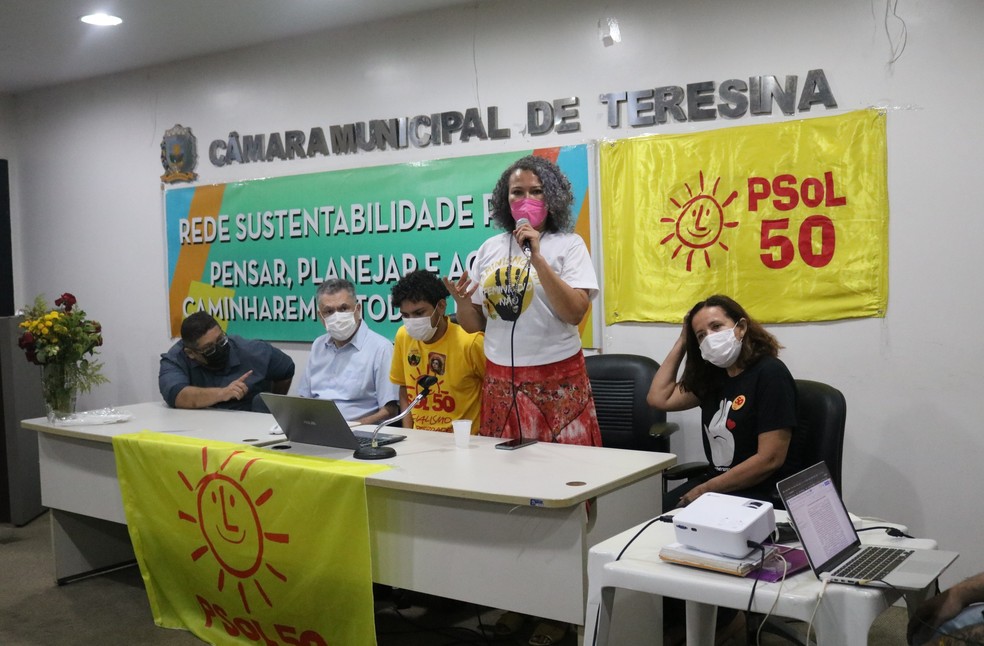 PSOL oficializa candidatura de Madalena Nunes ao Governo do Piauí — Foto: Ilanna Serena/g1