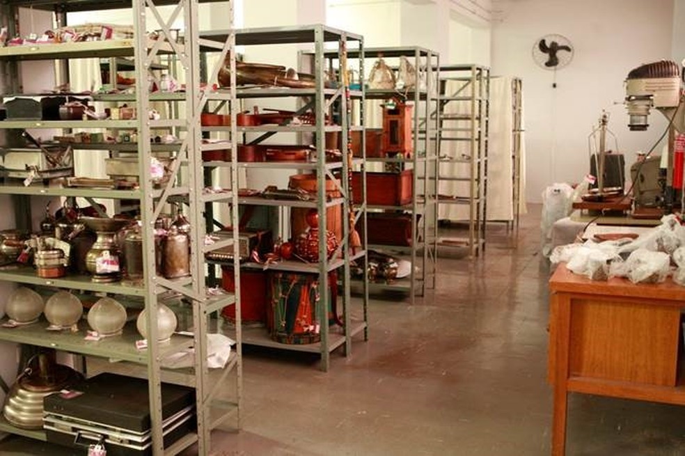 Reserva Técnica do Museu Municipal de Uberlândia abriga mais de 3 mil itens — Foto: Araípedes Luz/Secretaria Municipal de Governo e Comunicação/PMU/Divulgação