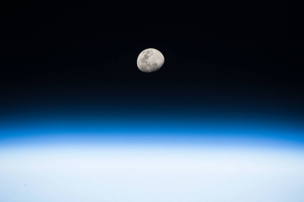 Lua vista da Estação Espacial Internacional (Foto: NASA)