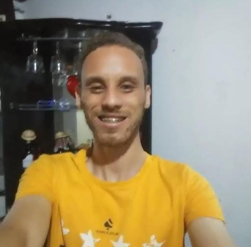 Homem é encontrado morto a pedradas dentro de clube social na Bahia — Foto: Reprodução/Redes Sociais