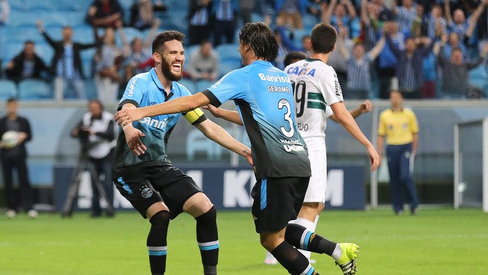 Roger: Grêmio teve mais volume de jogo e mais consistência contra o Coxa