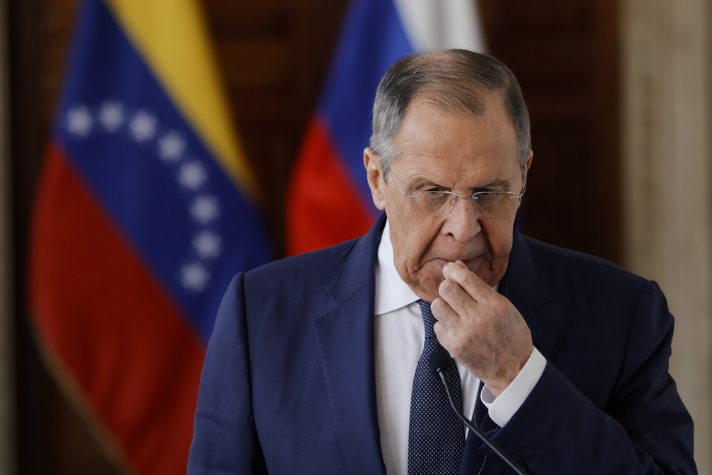 Chanceler russo, Sergei Lavrov, durante visita &agrave; Venezuela em 18 de abril de 2023 &mdash; Foto: Jes&uacute;s Vargas/AP