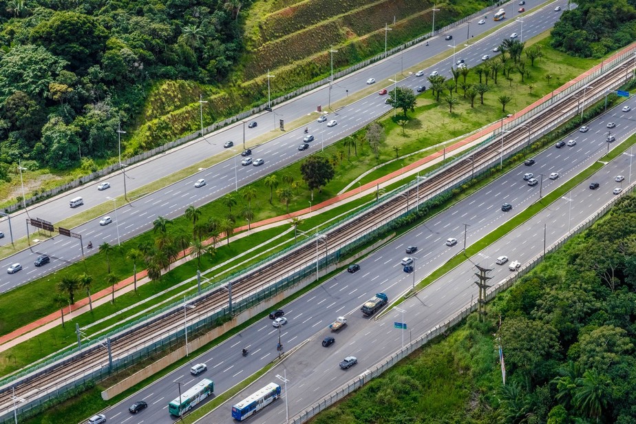 MetrÃ´ transforma paisagem urbana e promove qualidade de vida