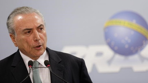 O presidente Michel Temer (PMDB) faz declaração no Palácio do Planalto (Foto: Ueslei Marcelino/Reuters)