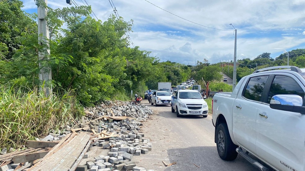 Incidente aconteceu na tarde desta quarta-feira (22) — Foto: Francielly Medeiros/Inter TV Cabugi