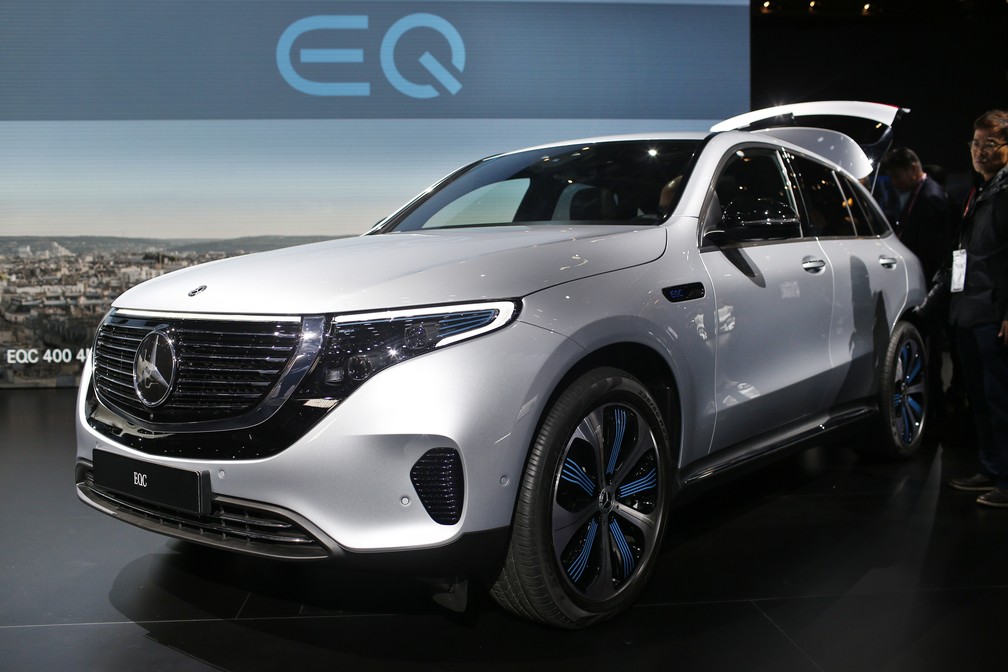 Mercedes-Benz EQC no SalÃ£o de Paris 2018 â Foto: Thibault Camus/AP