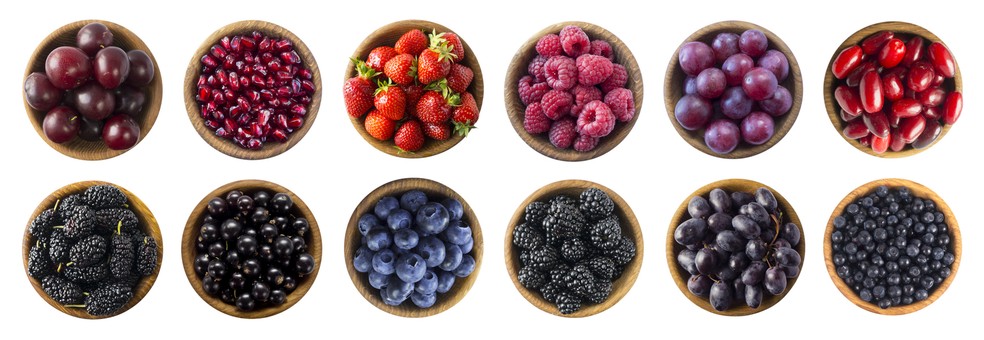 Frutas vermelhas e uvas roxas — Foto: Istock Getty Images